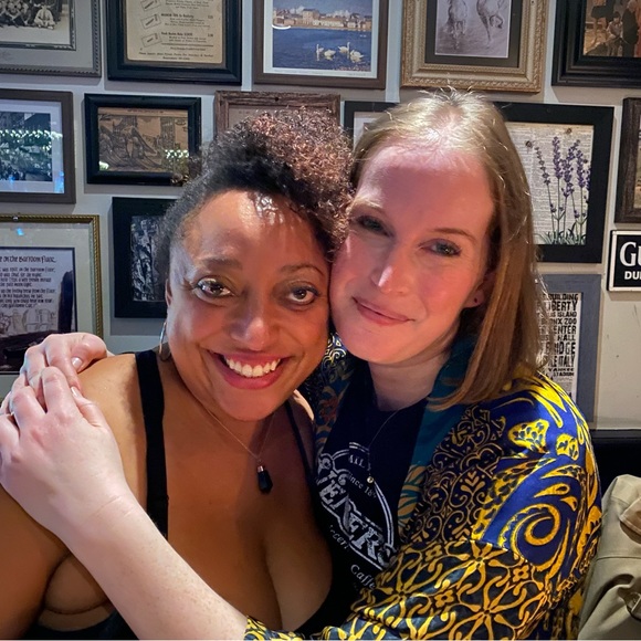 Meet your Posher, Hannah - Picture 5 of 7